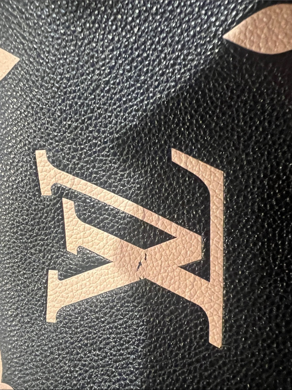 Louis Vuitton Black & White Monogram Box Crossbody Bag - Picture 8 of 8